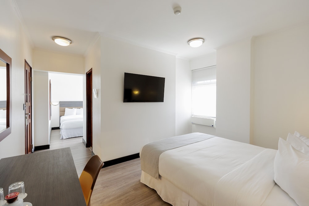 parque del lago boutique hotel