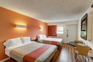 motel 6 berea ky