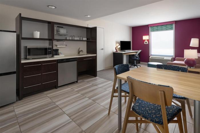 home2 suites by hilton dover de