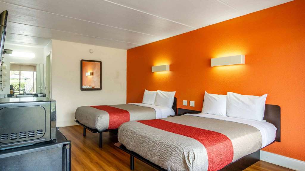 motel 6 brunswick ga