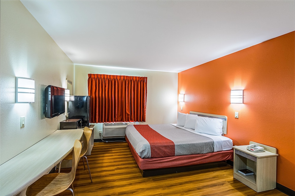motel 6 urbana il