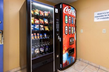 rodeway inn and suites