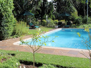 hacklewood hill country house