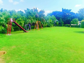 Luxury Resort Kingfisher,India>>Gurugram,0 star