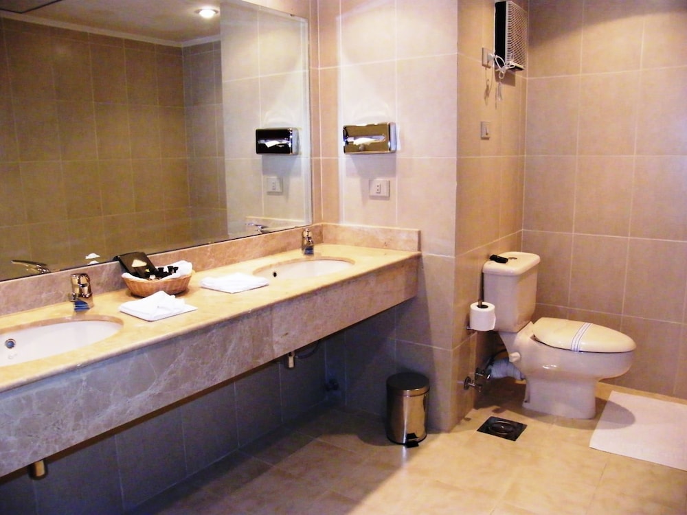 dome marina hotel and resort ain sokhna