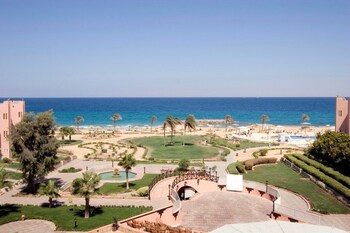 dome marina hotel and resort ain sokhna
