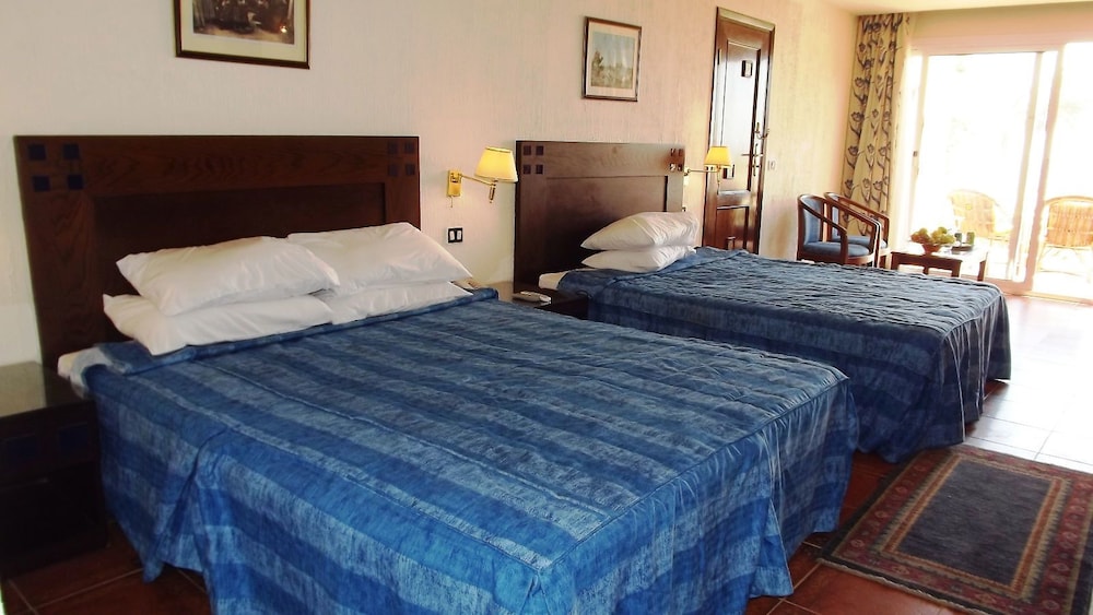 dome marina hotel and resort ain sokhna