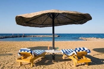 dome marina hotel and resort ain sokhna