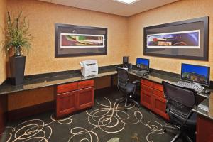 holiday inn express hotel and suites poteau by ihg