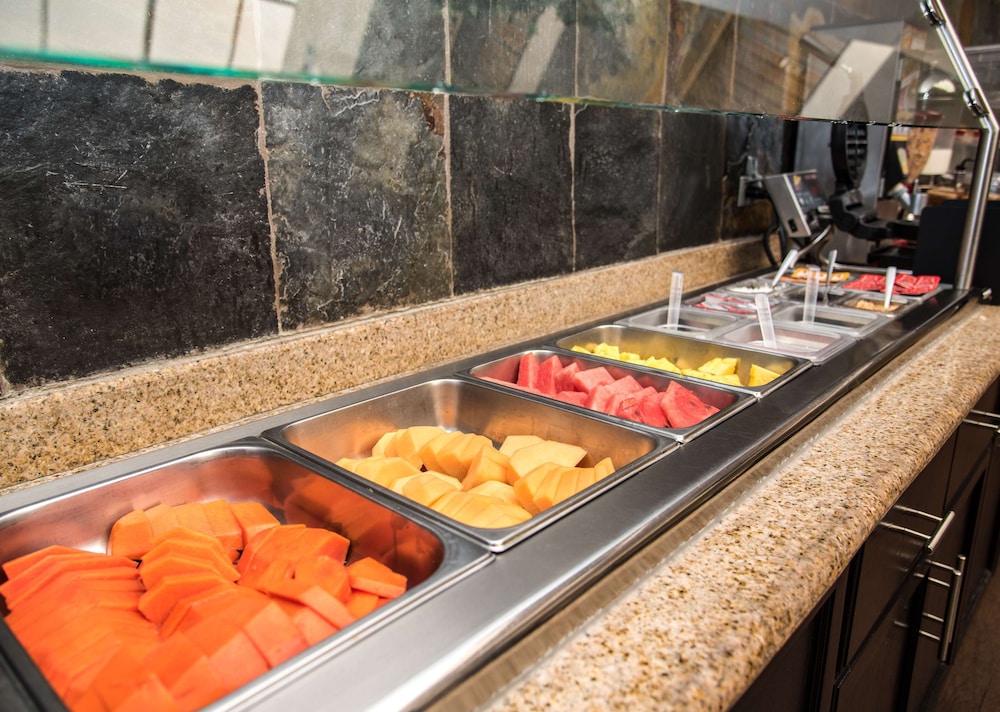 best western plus monterrey airport