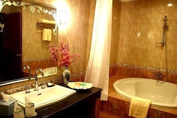 hotel grand tiga mustika