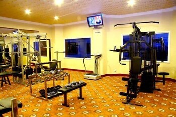 hotel grand tiga mustika