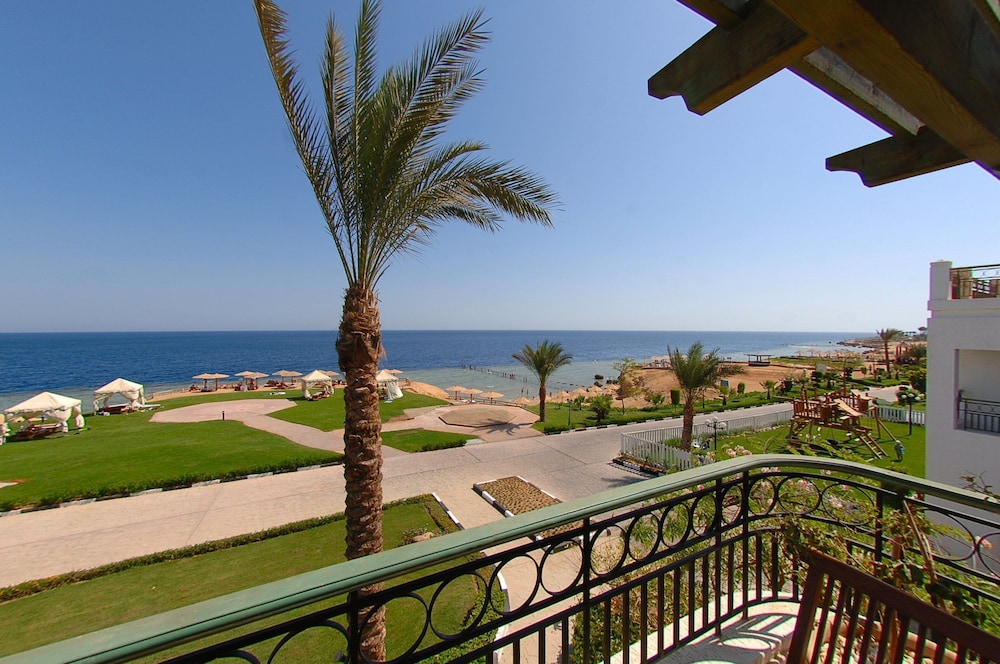 safir sharm waterfalls resort