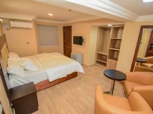 fadars place magodo