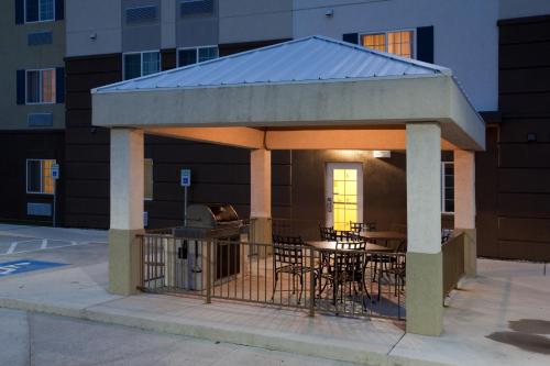 candlewood suites sheridan by ihg