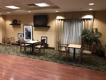 Hampton Inn Sidney,Sidney>>Shelby,3 star