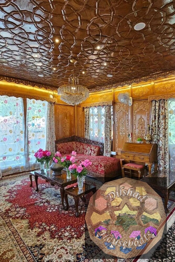 dilshad houseboats