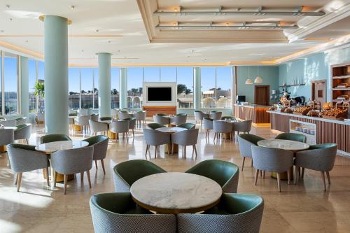 Pickalbatros Royal Moderna Sharm & Aqua Park,Nabq Bay,5 star