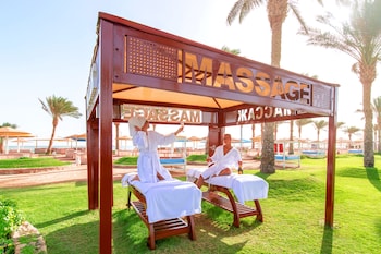 pickalbatros royal moderna sharm and aqua park