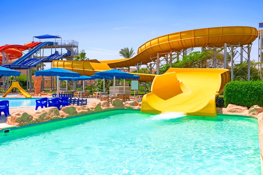 pickalbatros royal moderna sharm and aqua park