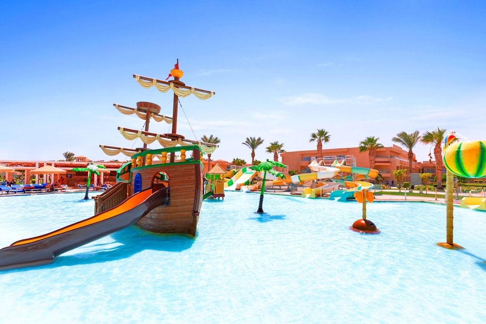 pickalbatros royal moderna sharm and aqua park
