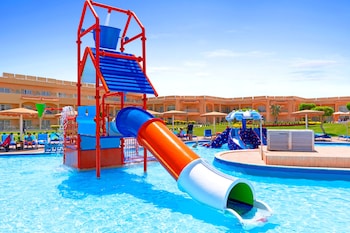 pickalbatros royal moderna sharm and aqua park