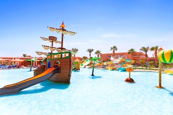 pickalbatros royal moderna sharm and aqua park