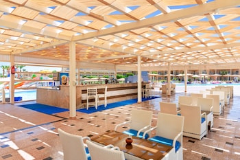 pickalbatros royal moderna sharm and aqua park