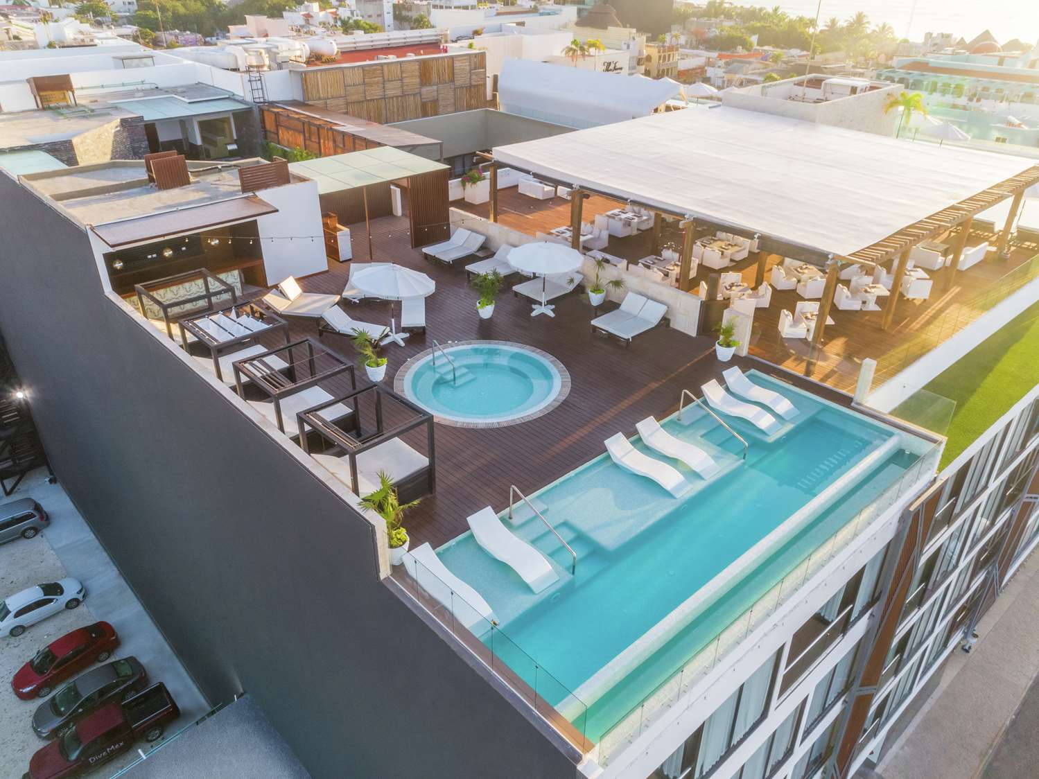 the fives downtown hotel curio by hilton
