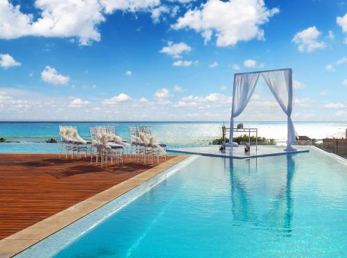 the fives downtown hotel curio by hilton