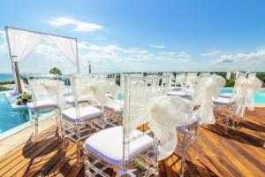 the fives downtown hotel curio by hilton