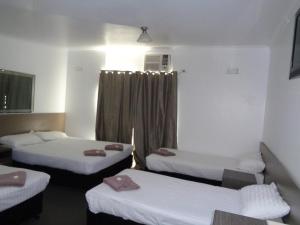 parkway motel