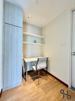 homesuite home at riverson soho