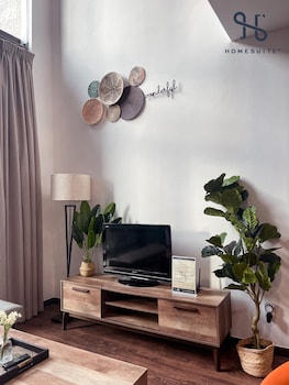 homesuite home at riverson soho