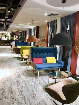 homesuite home at riverson soho