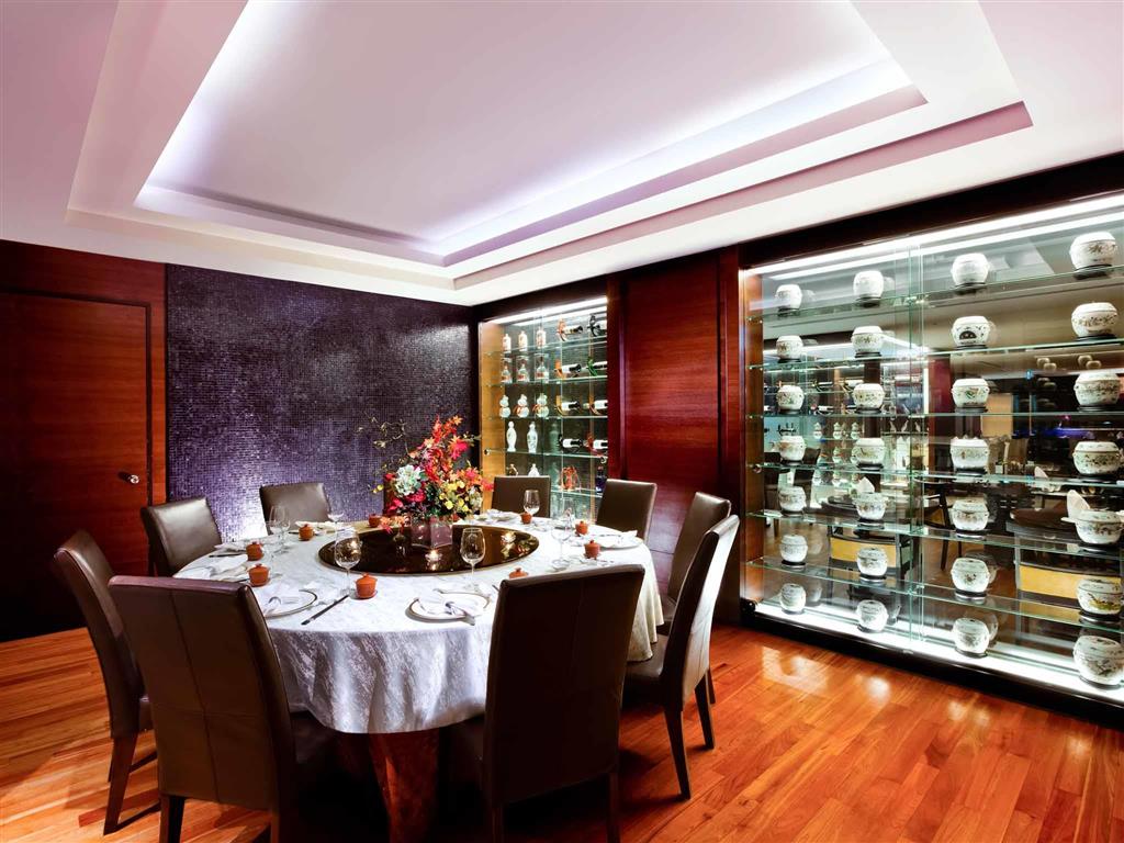 grand mercure singapore roxy