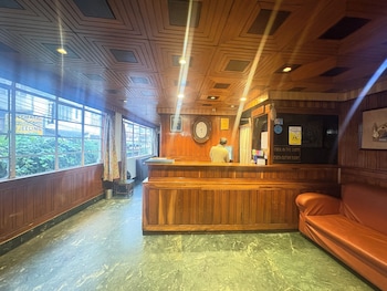 hotel apsara vegetarian