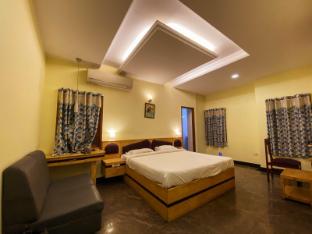 P R Pride Inn,Puducherry>>Pondicherry,2 star