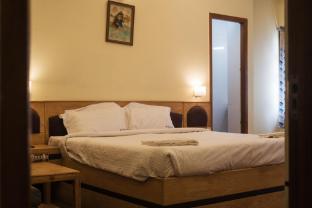 P R Pride Inn,Puducherry>>Pondicherry,2 star