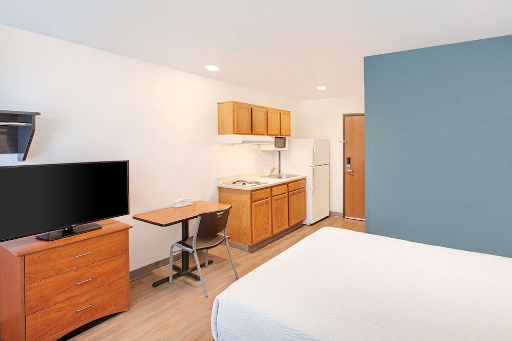 woodspring suites harlingen