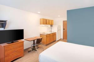 woodspring suites harlingen
