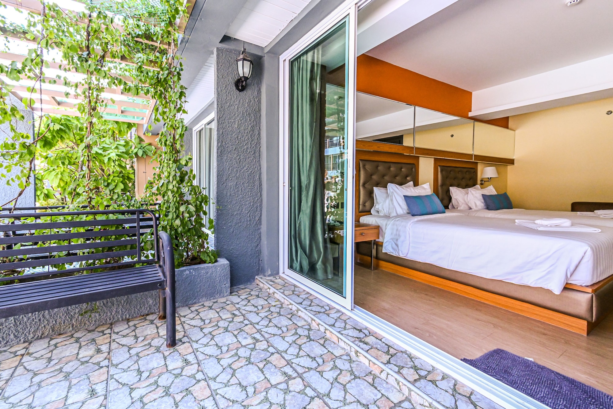 golden sea pool villa heart of hua hin