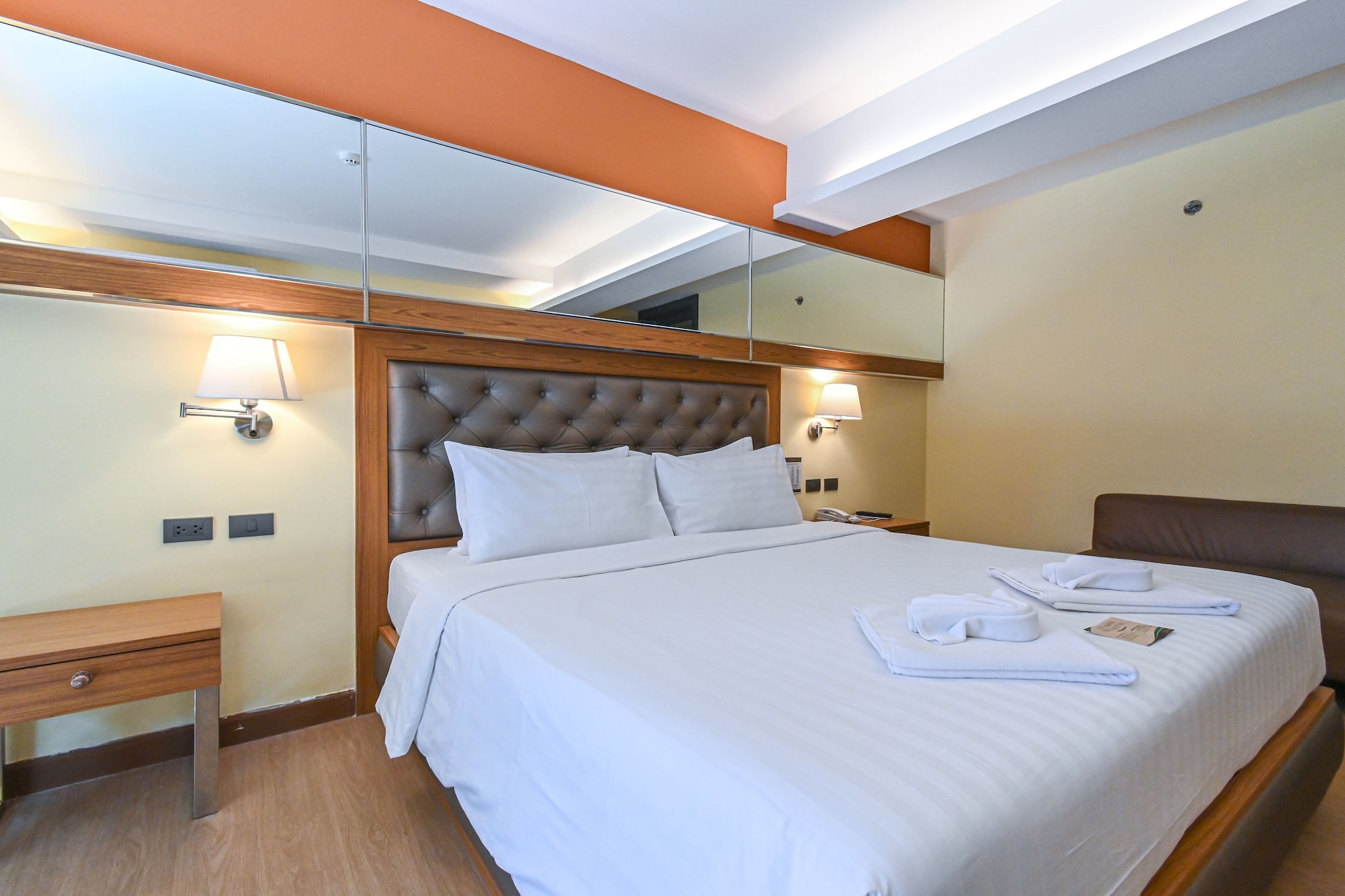 golden sea pool villa heart of hua hin