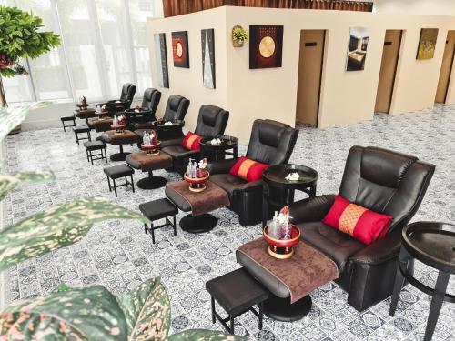 golden sea pool villa heart of hua hin
