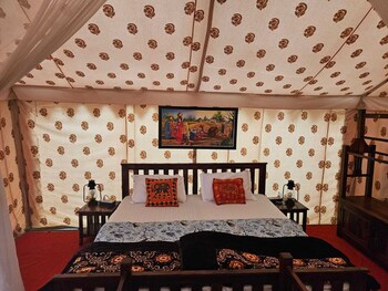 global kumbh village
