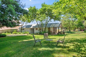 The Gables Wine Country Inn,,3 star