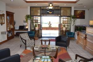 Ramada By Wyndham Arcata,Eureka>>Arcata,3 star