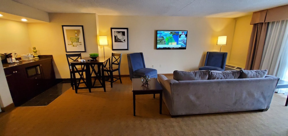 holiday inn south plainfield piscataway by ihg