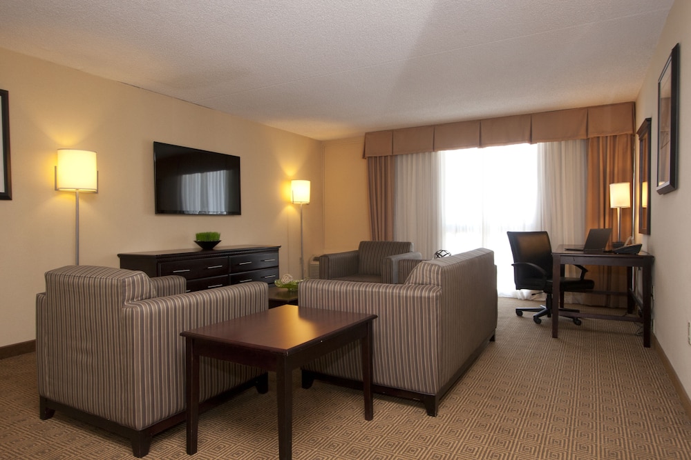 holiday inn south plainfield piscataway by ihg