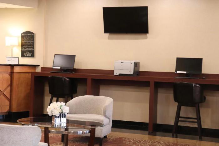 holiday inn south plainfield piscataway by ihg